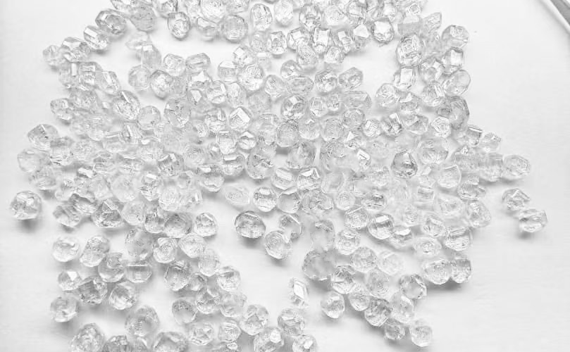 HPHT rough white lab diamonds